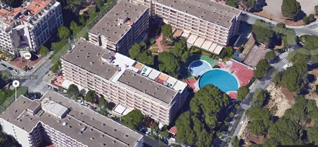 Apartamentos La Masia 002 سالو المظهر الخارجي الصورة
